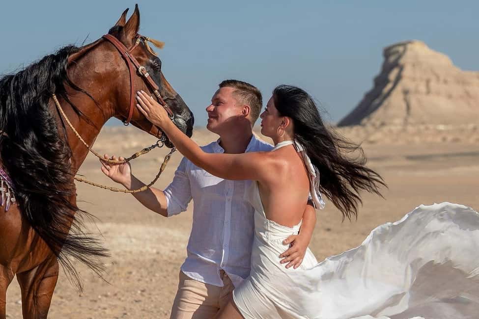 Hurghada: Red Sea & Desert Horse Riding Tour with Swimming - Getting to the stables: hotel pickup in Hurghada