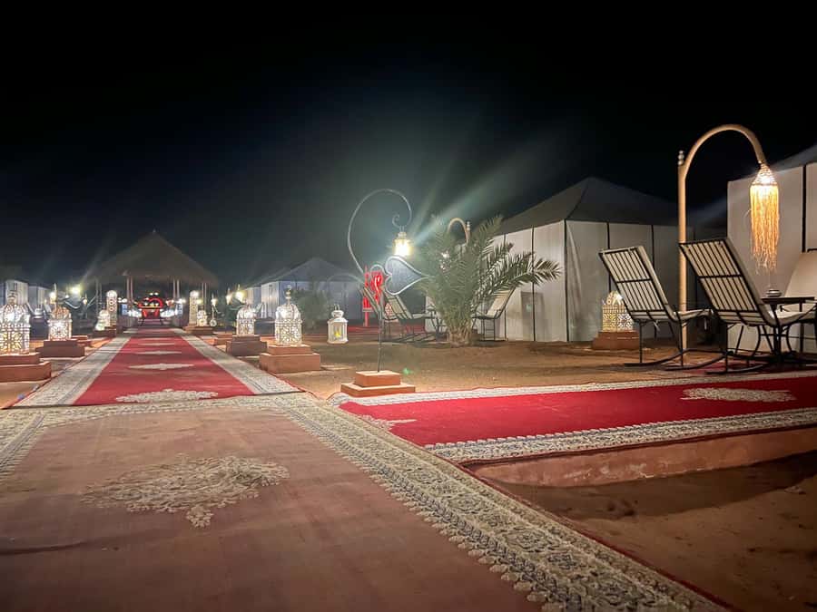 Majestic Desert: 3-Day Luxury Journey from Marrakech to Fes - Stops that add culture: carpets, henna, macaques, and Ifrane breaks