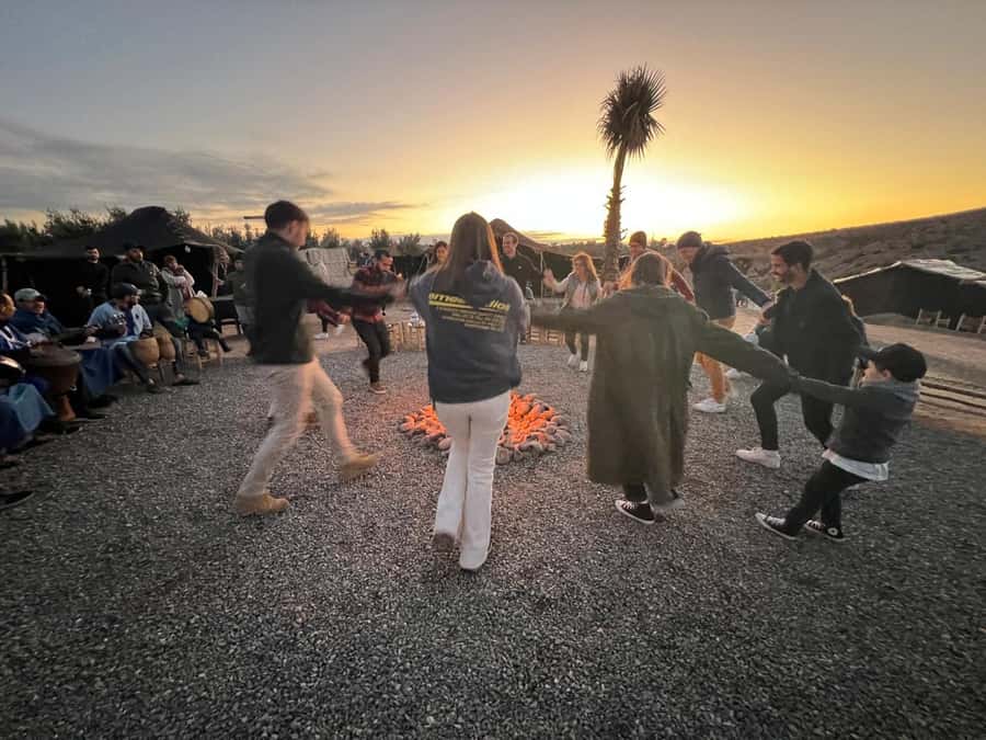 Marrakech: Agafay Desert Dinner Show with Sunset Camel Ride - Dinner Under the Stars: What You Eat and Why It’s the Main Event