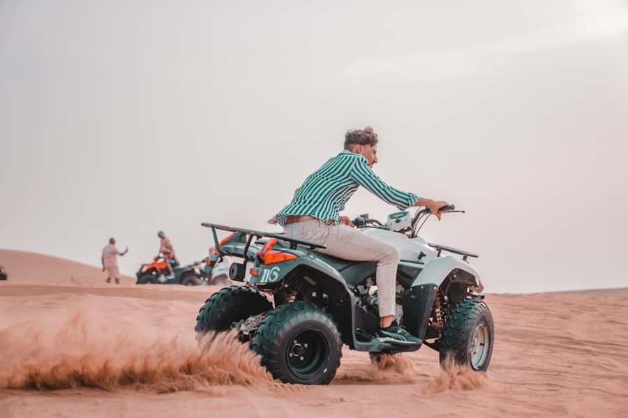 Marrakech: Agafay Desert Quad Bike with Camels & Dinner Show - Tips to make the night smoother (and nicer for photos)