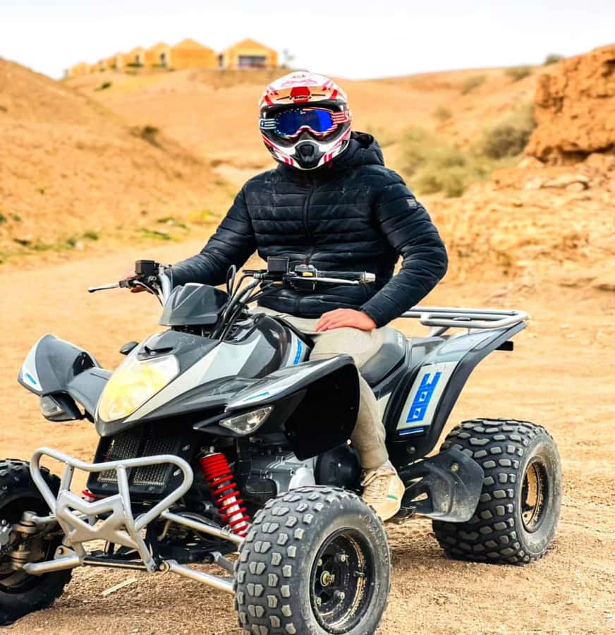 Marrakech: Agafay Desert Quad Biking Tour with Dinner-Show - Live Music, Campfire Energy, and the Fire Show That Closes the Night