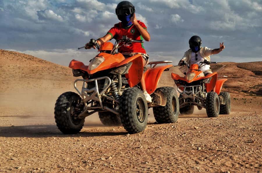 Marrakech: Agafay Desert Quad & Camel Rides with Dinner Show - Why Agafay Works: Close to Marrakech, Big Desert Feeling