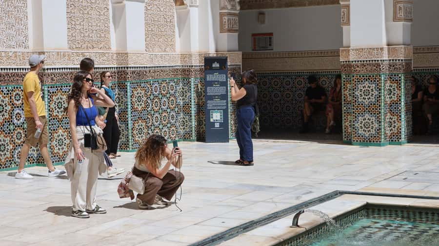 Marrakech: Bahia Palace, Madrasa Ben Youssef and Medina Tour - Guide quality: why the best day depends on who walks you through it