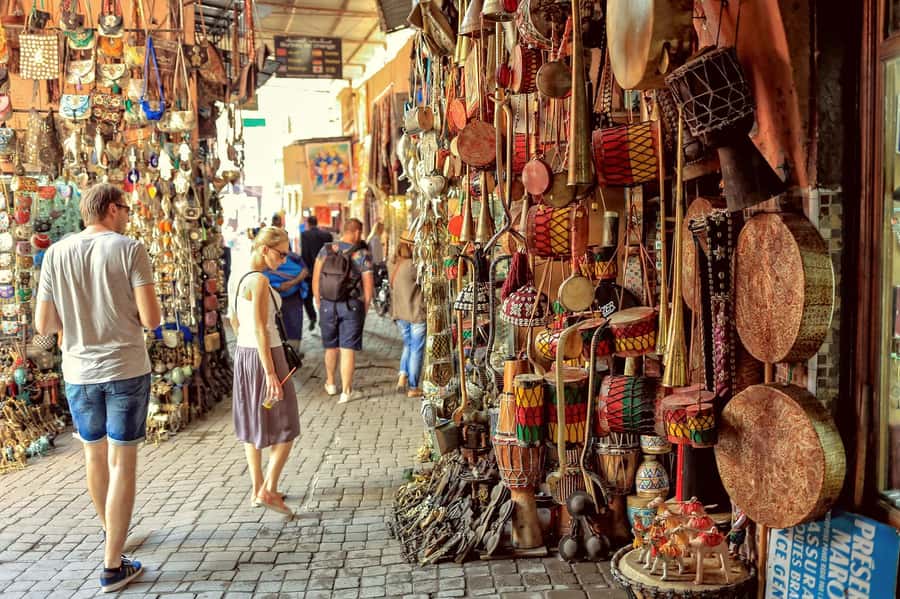 Marrakech: Bahia Palace, Saadian Tombs, Souk and Medina Tour - Bab Agnaou and the Kasbah: medieval stone, real street corners
