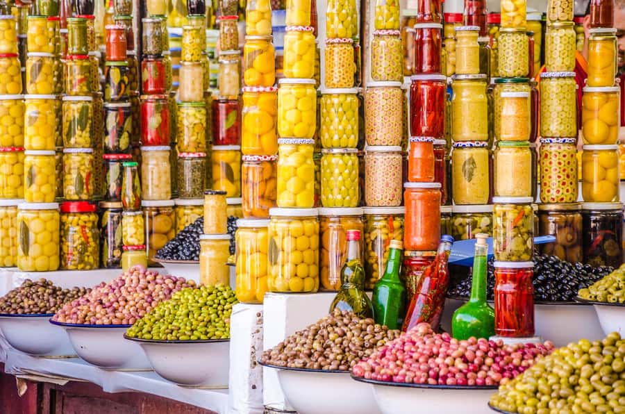 Marrakech: Bahia Palace, Saadian Tombs, Souk and Medina Tour - Souks and Medina walking: what your guide should save you from