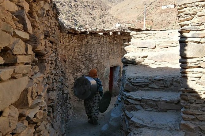 Marrakech Day Trip: Agafay Desert, Atlas Mountains and Camel Ride - Asni and Amizmiz valleys: small detours that add texture