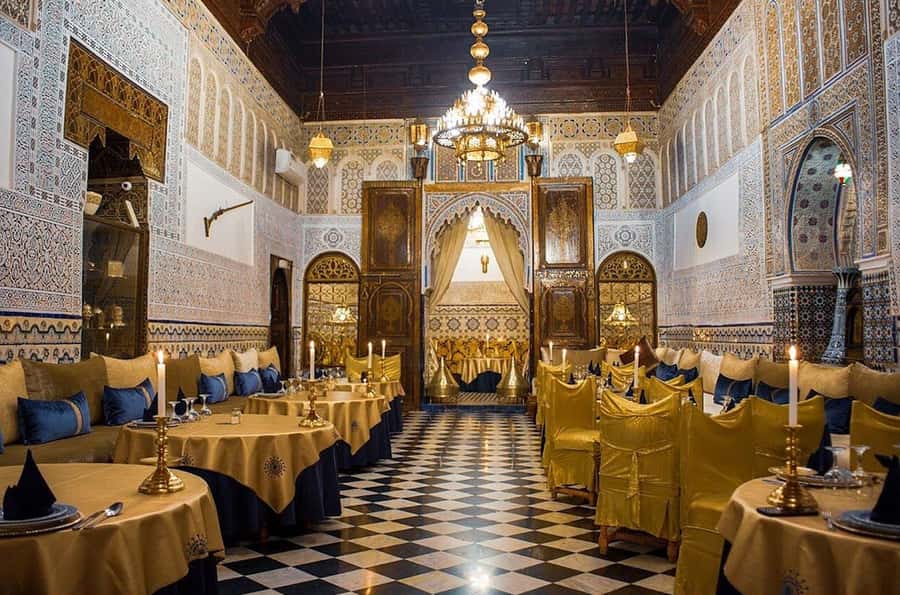 Marrakech: Dinner Show at Dar Essalam Restaurant - Dar Essalam in the Medina: a night inside traditional rooms