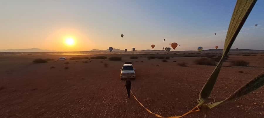 Marrakech: Hot Air Balloon Flight with Berber Breakfast - Small friction to plan for: cold starts, waiting, and communication