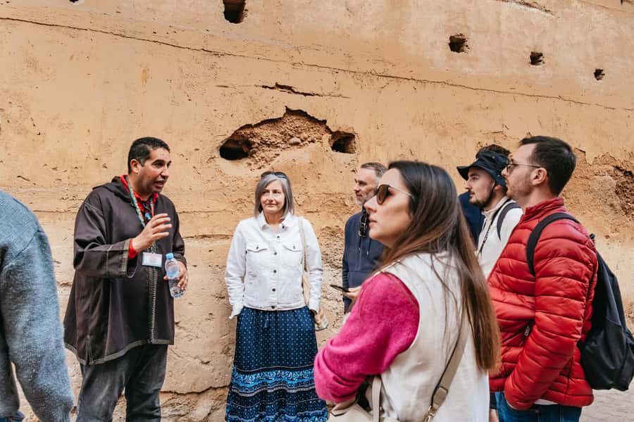 Marrakech: Saadian Tombs & Bahia Palace, Medina Guided Tour - Souks and craft lanes: why the shopping isn’t the point