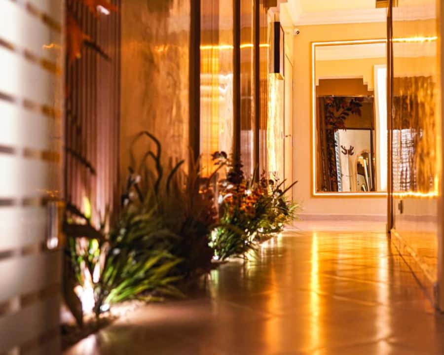 Marrakech: Spa Massage and Steam Hammam with Pickup - Pickup to Tea: How the Day Actually Flows