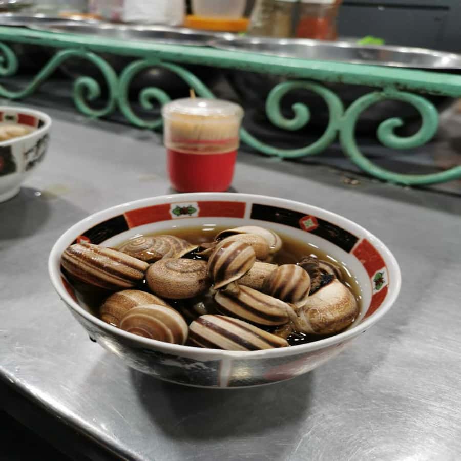 Marrakech: Street Food Tour with a Local Guide - Souk Semmarine break time: shopping and one more round of tastings