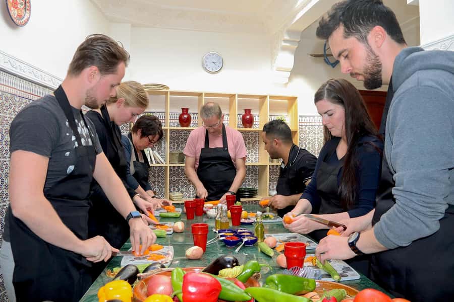 Marrakesh: Moroccan Dishes Cooking Class with a Local Chef - Spices to buy at the end: a smarter souvenir