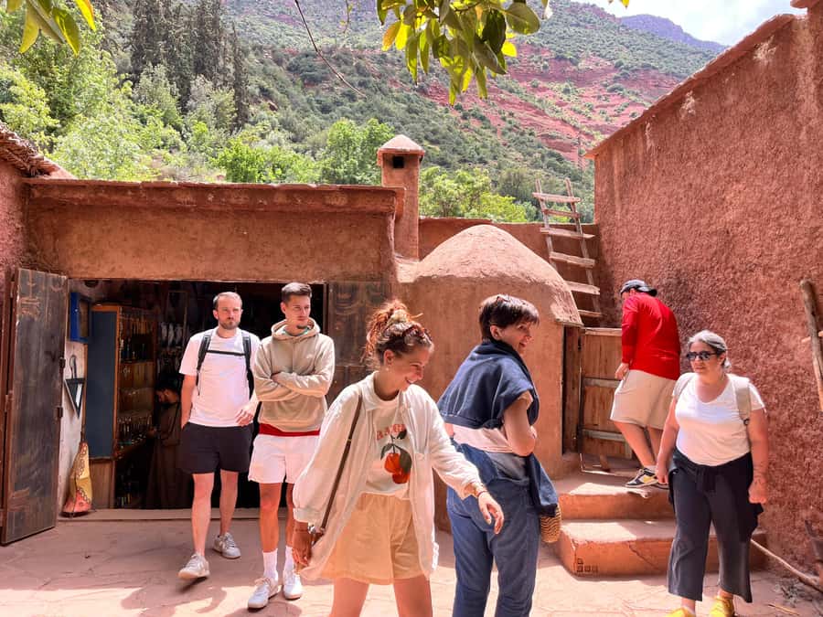 Marrakesh: Ourika Valley & Atlas Mountains, Day Trip + Lunch - Ourika Valley breaks: photo stops and a breather
