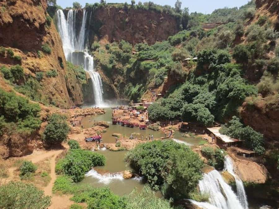 Marrakesh: Ouzoud Waterfalls Trip with Hike & Boat Option - Lunch by the Falls: How to Eat Well Without Complicating Your Day