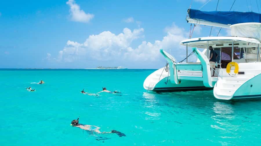 Mauritius: Ile Aux Cerfs Catamaran Trip w/ Lunch & Transfer - Hotel Pickup to Trou D’eau Douce: the start that keeps you relaxed