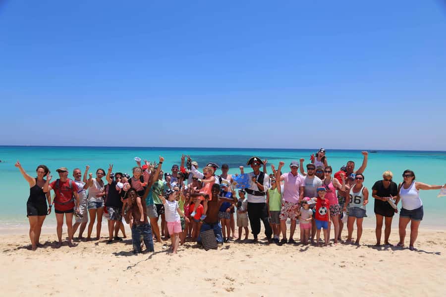 Sharm El-Sheikh: Luxury Ras Mohammed & White Island Cruise - FAQ