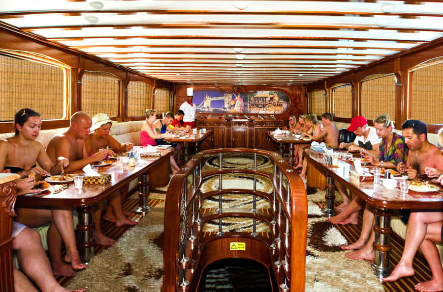 Sharm El-Sheikh: Luxury Ras Mohammed & White Island Cruise - Timing, pickup, and getting to the meeting point without stress