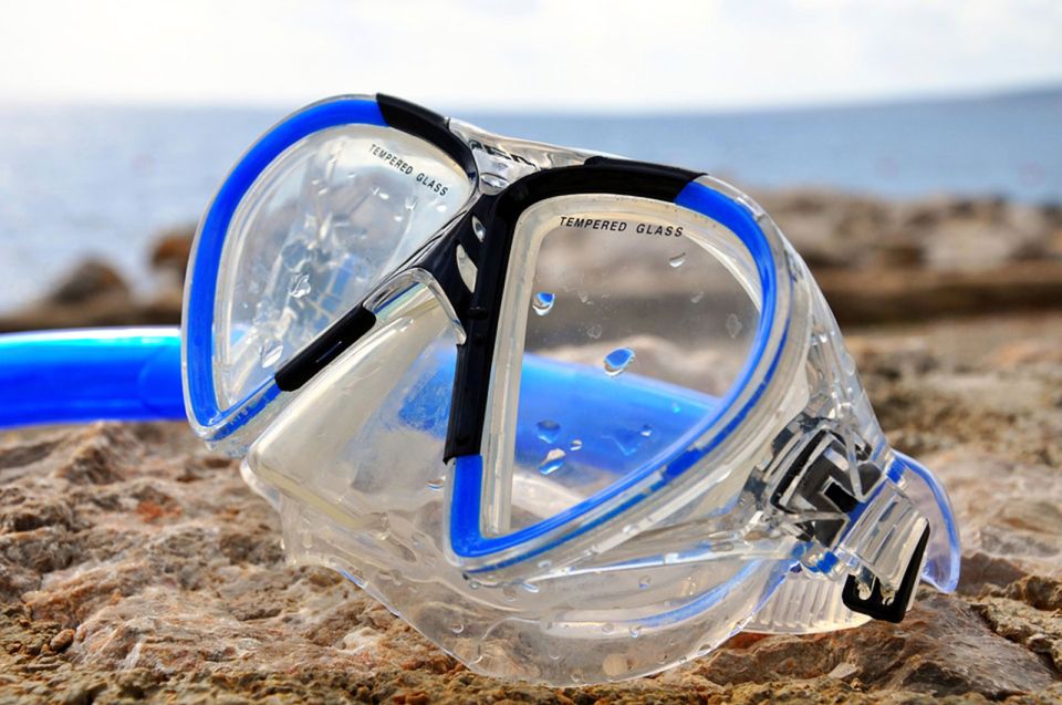 Sharm El-Sheikh: Ras Mohamed & White Island Snorkeling Trip - The onboard BBQ lunch and drink situation